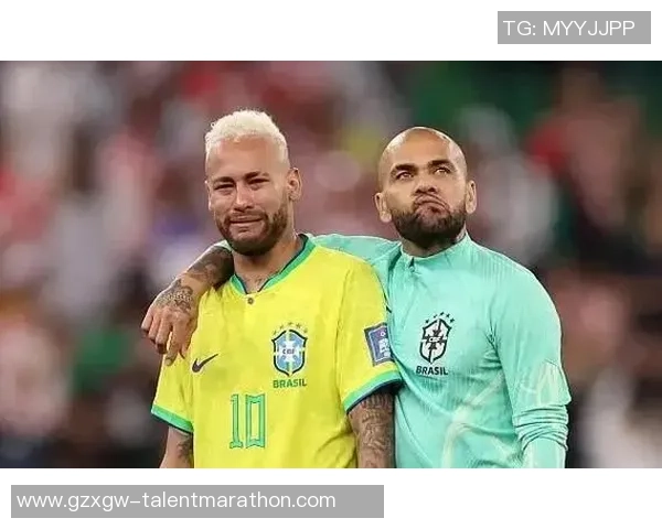 提升球技的秘密武器足球明星训练鞋全方位推荐与选购指南