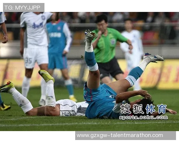 足球评论：成都足球队的盯防得失